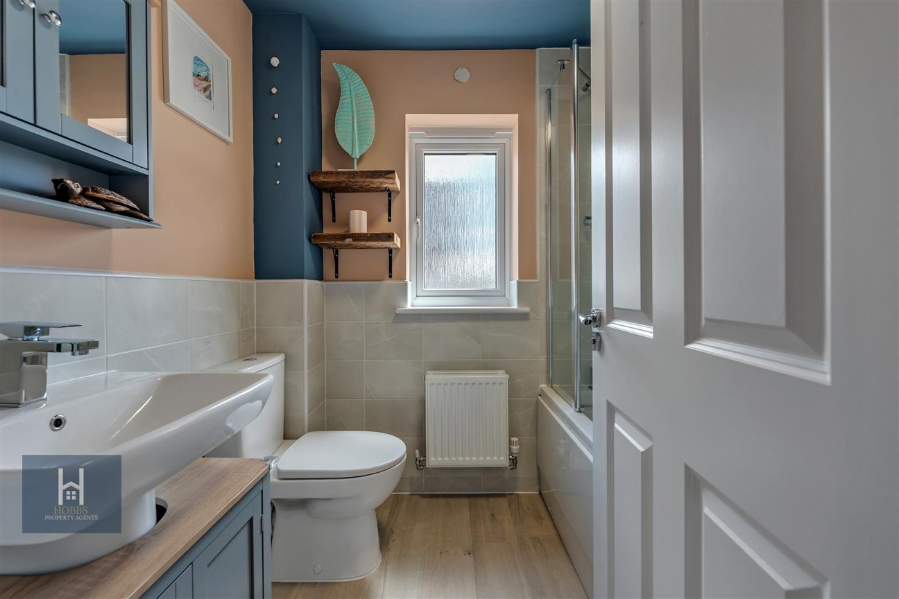 Poskett Way, Charfield, Wotton-Under-Edge