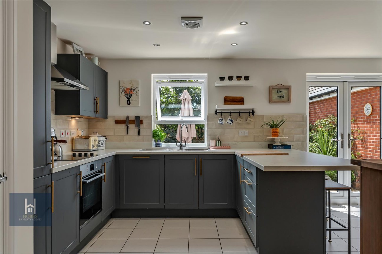Poskett Way, Charfield, Wotton-Under-Edge