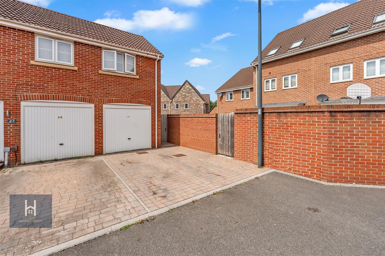Dingley Lane | Yate