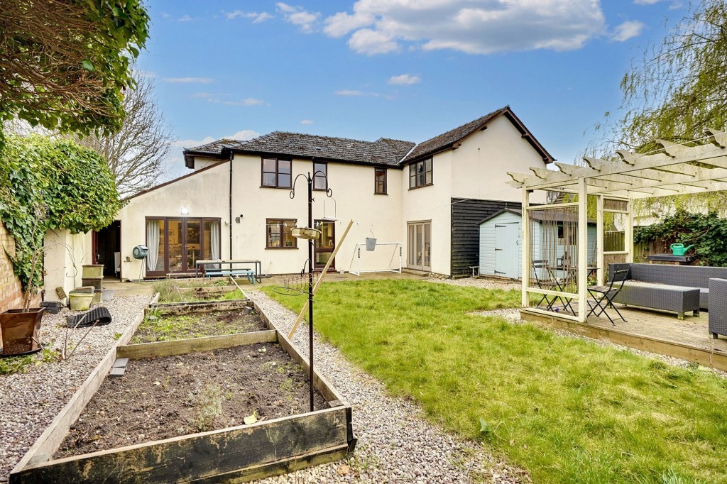 Oxford Street, Exning, CB8