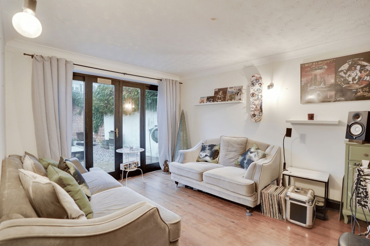 Oxford Street, Exning, CB8