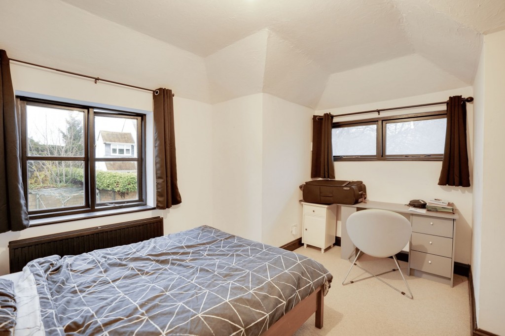 Oxford Street, Exning, CB8