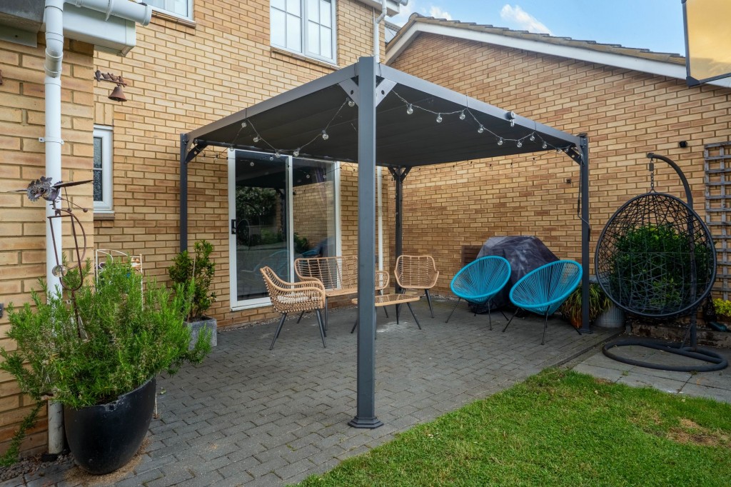 Covent Garden, Willingham, CB24