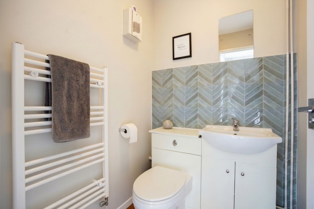 Persimmon Walk, Newmarket, CB8