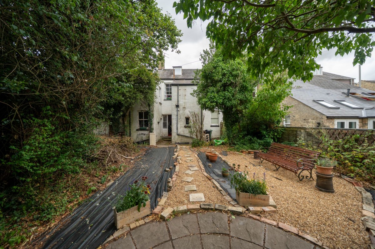 Mill Road, Cambridge, CB1