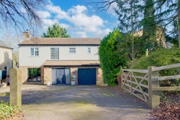 Duchess Drive, Newmarket, CB8