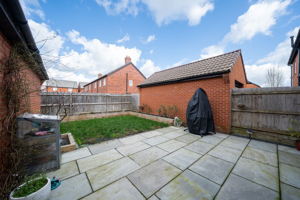 Hop Bine Drive, Waterbeach, CB25