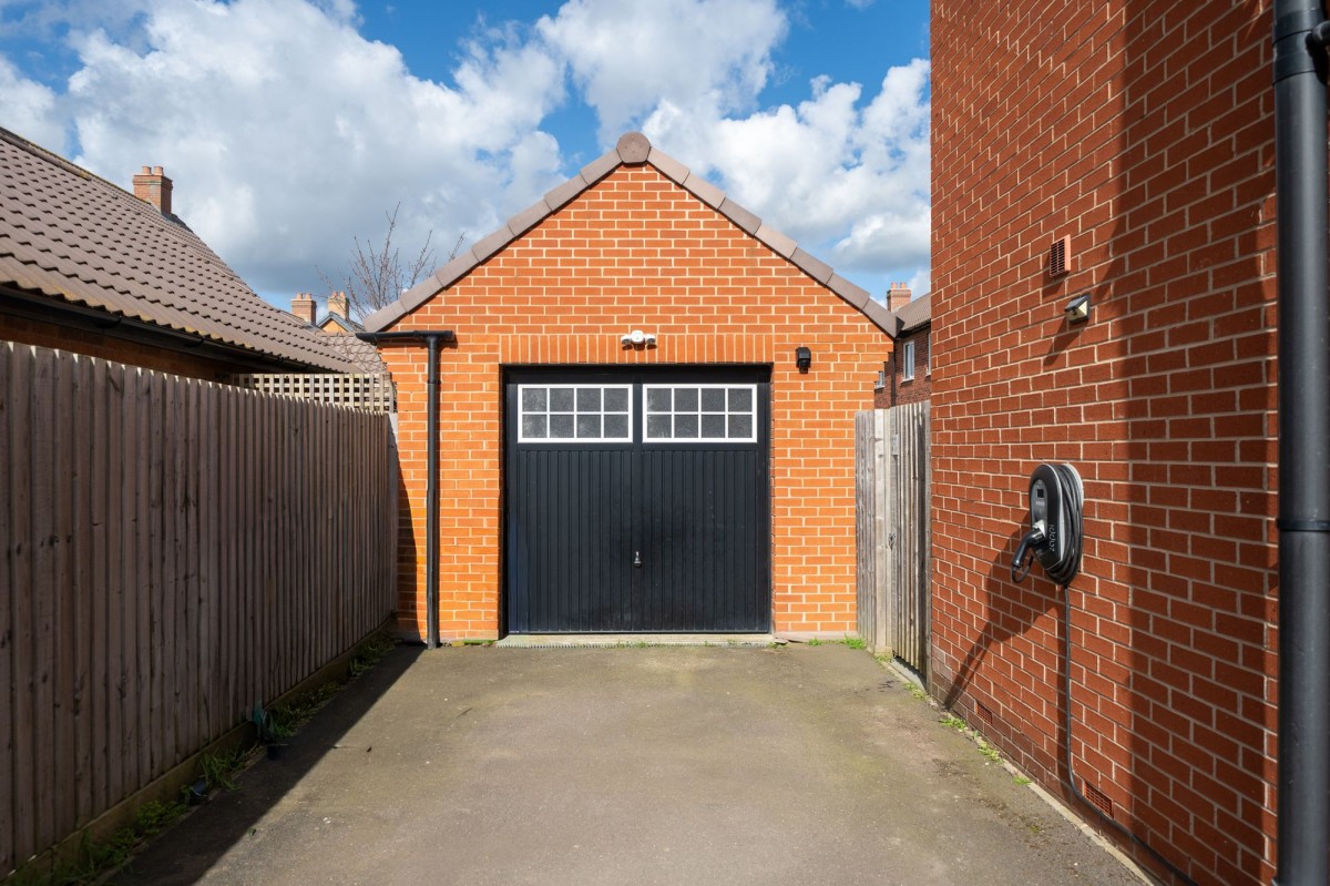 Hop Bine Drive, Waterbeach, CB25