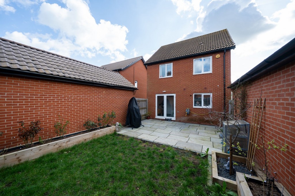 Hop Bine Drive, Waterbeach, CB25