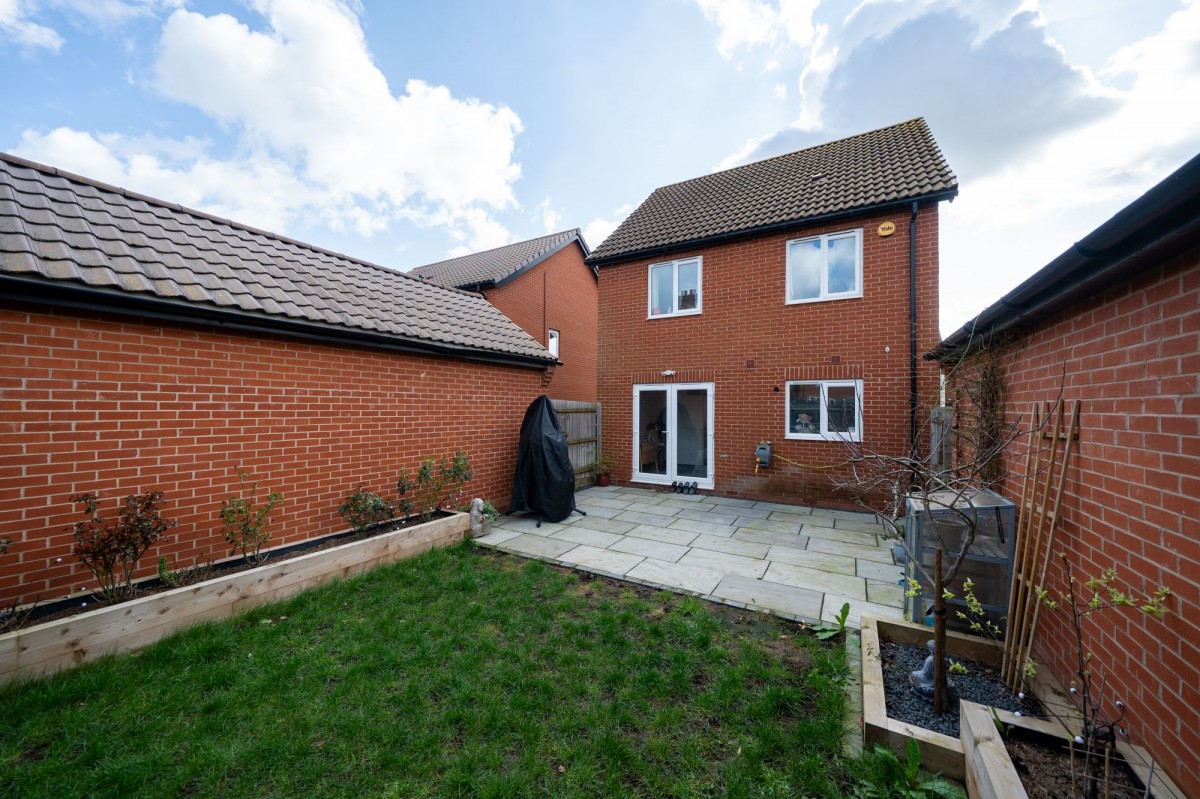 Hop Bine Drive, Waterbeach, CB25