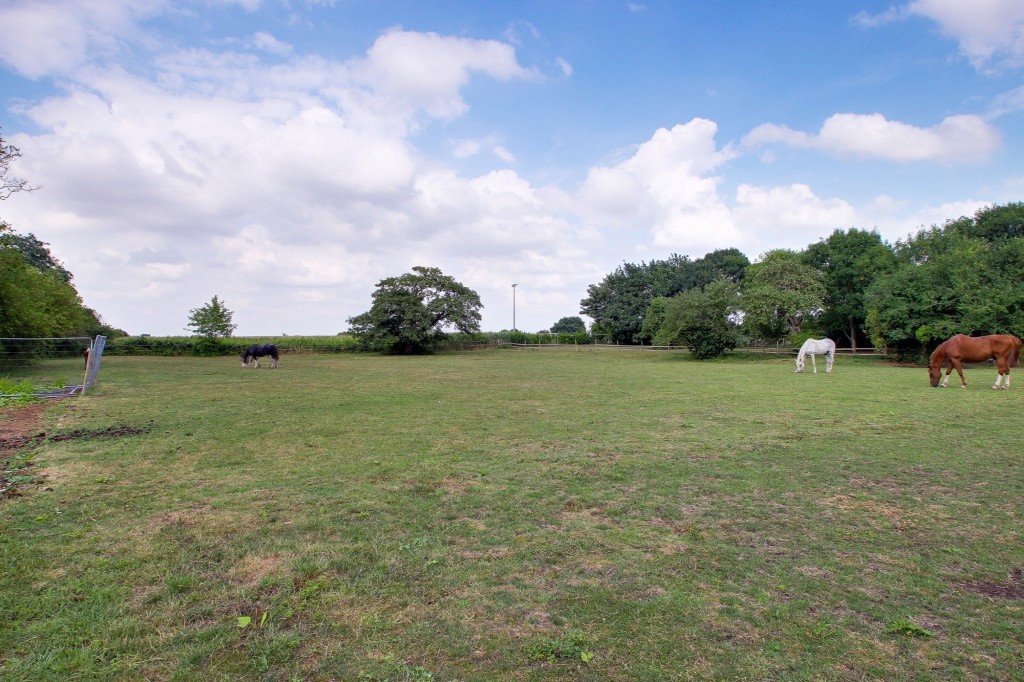 57 Main Road, Parson Drove, PE13