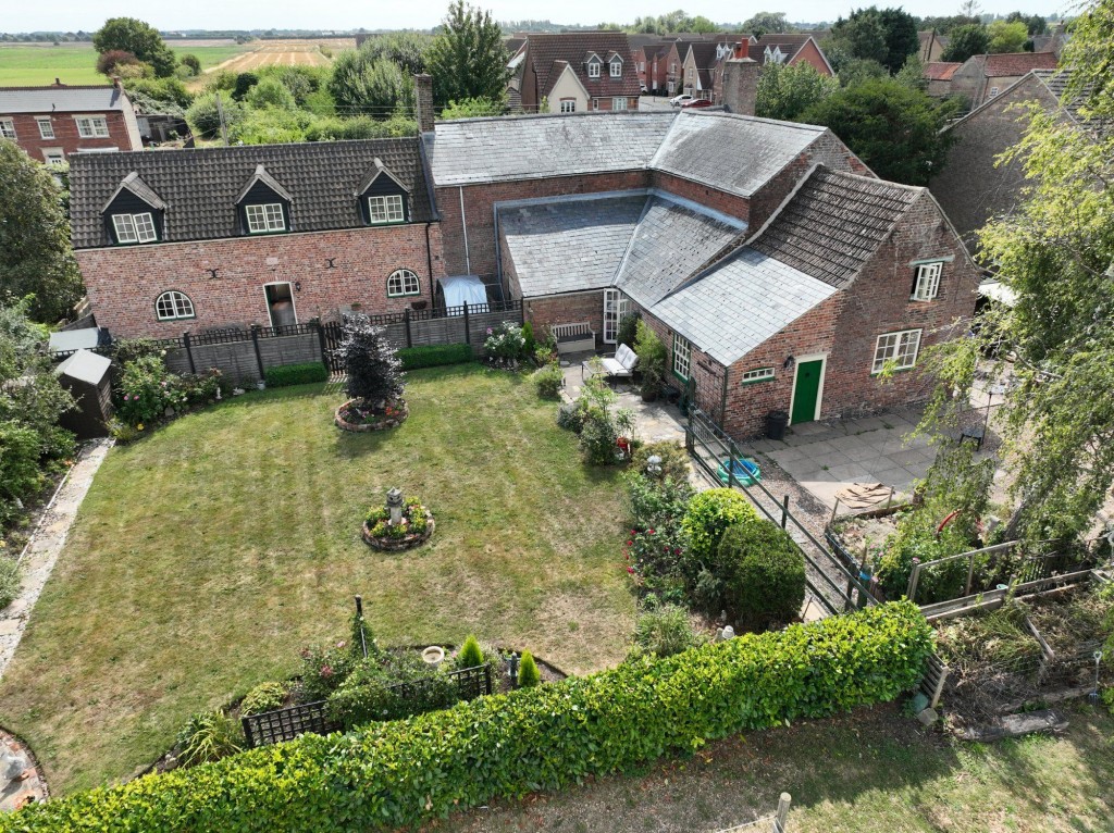 57 Main Road, Parson Drove, PE13
