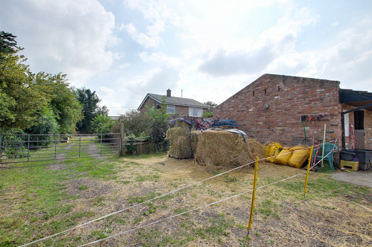 57 Main Road, Parson Drove, PE13