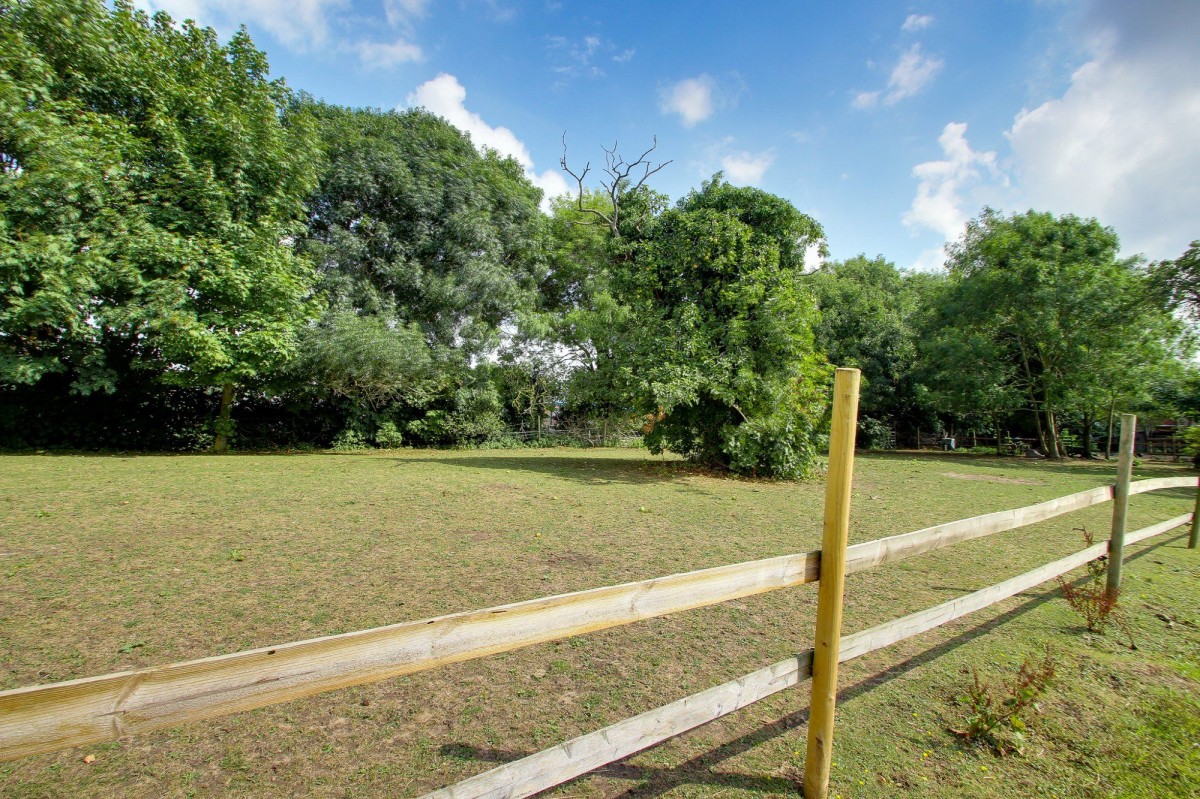 57 Main Road, Parson Drove, PE13