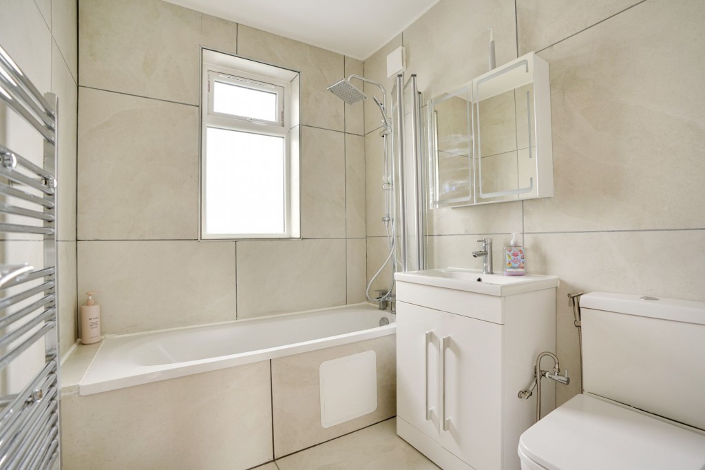 Stretton Avenue, Newmarket, CB8