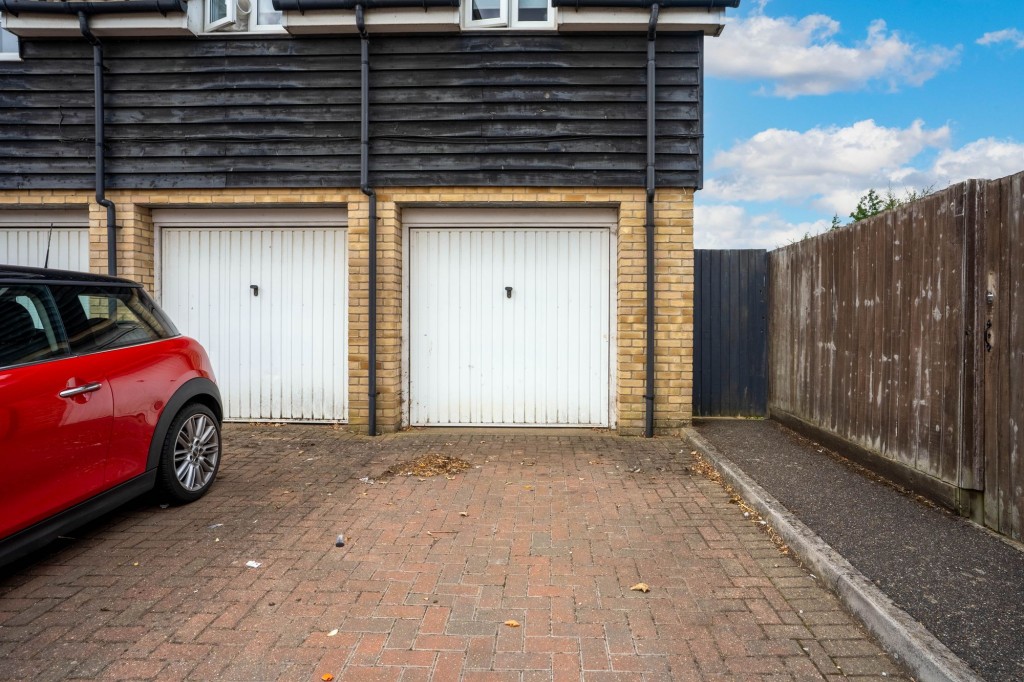 The Brook, Sutton, CB6