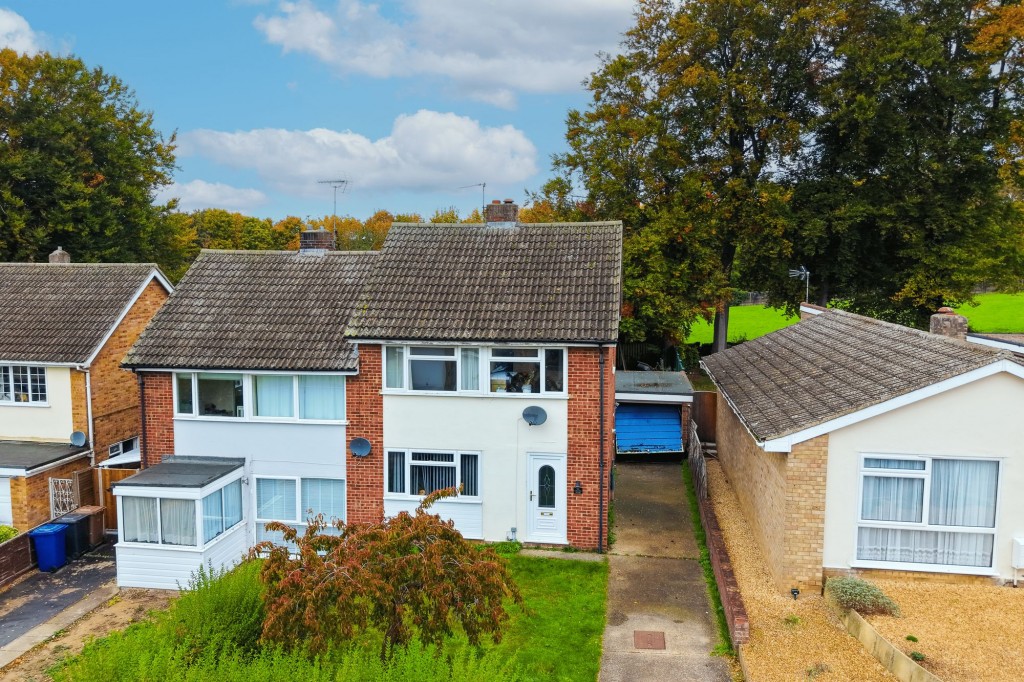 Churchill Avenue, Newmarket, CB8