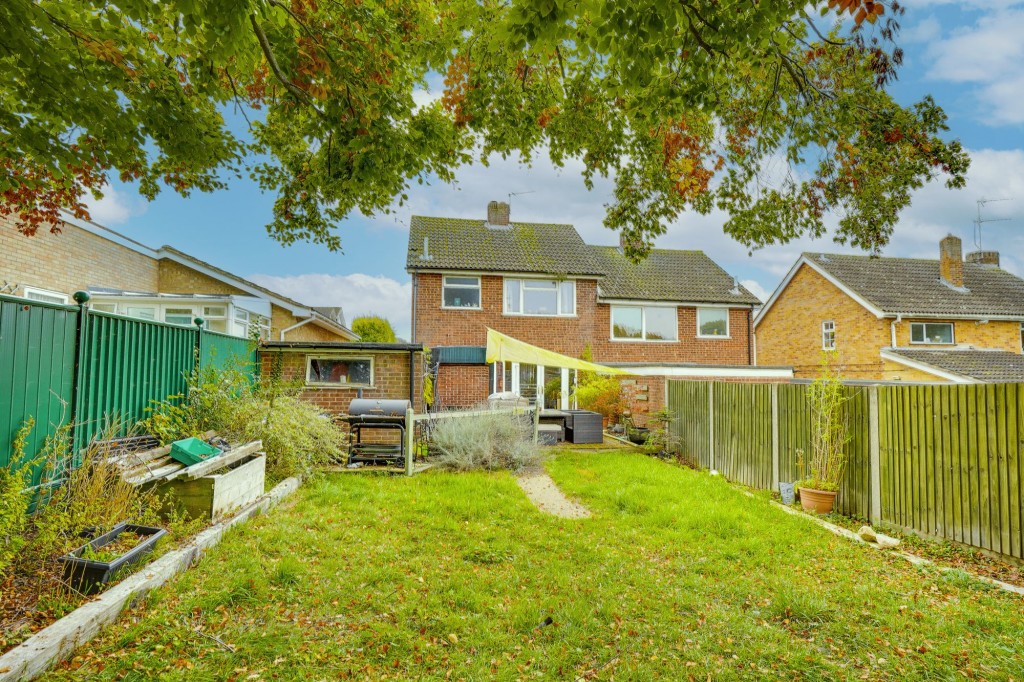 Churchill Avenue, Newmarket, CB8