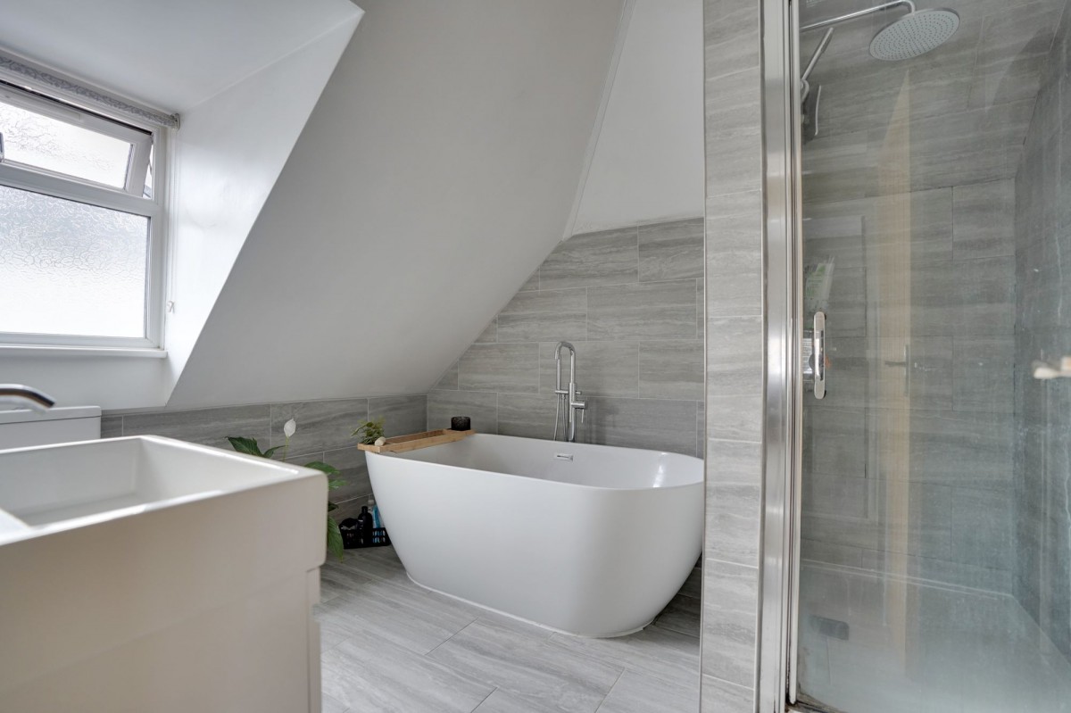 Centre Drive, Newmarket, CB8