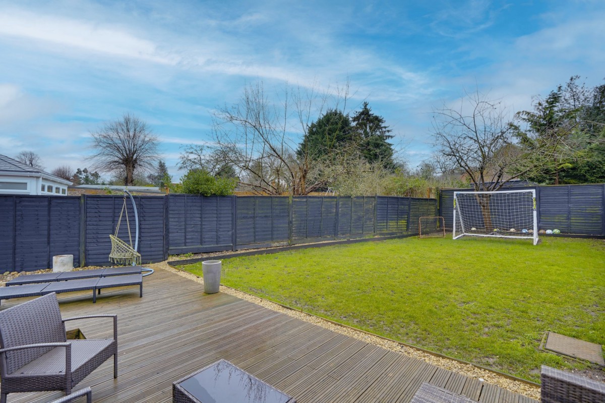 Centre Drive, Newmarket, CB8