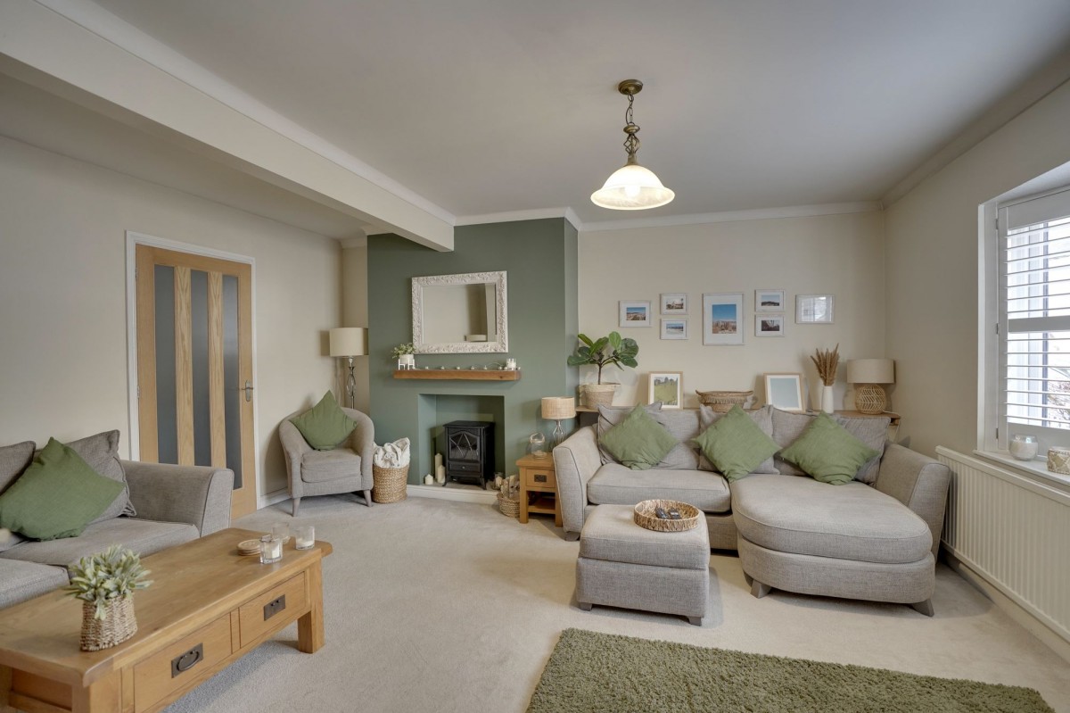 Centre Drive, Newmarket, CB8