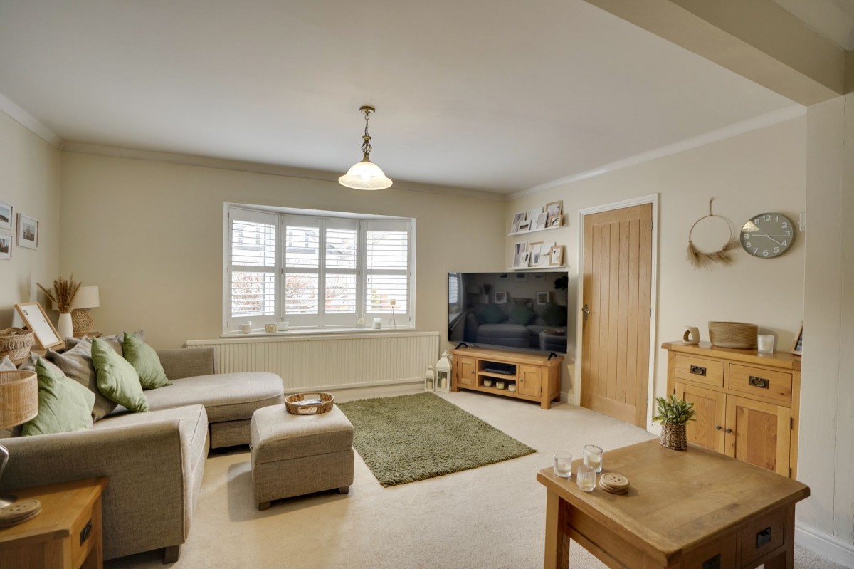 Centre Drive, Newmarket, CB8