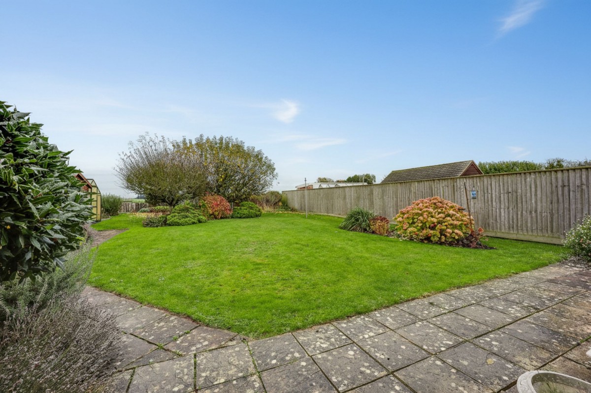 St. Pauls Road North, Walton Highway, PE14