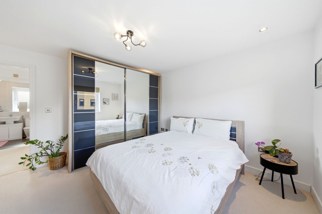 Iceni Walk, Northstowe, CB24