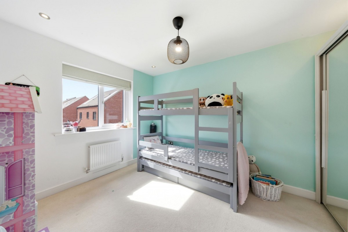 Iceni Walk, Northstowe, CB24