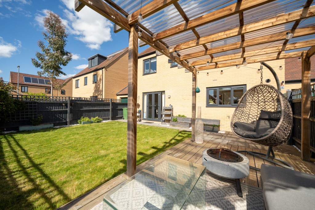Iceni Walk, Northstowe, CB24