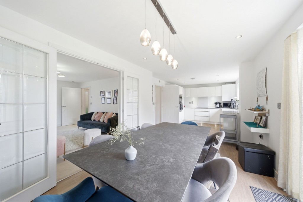 Iceni Walk, Northstowe, CB24