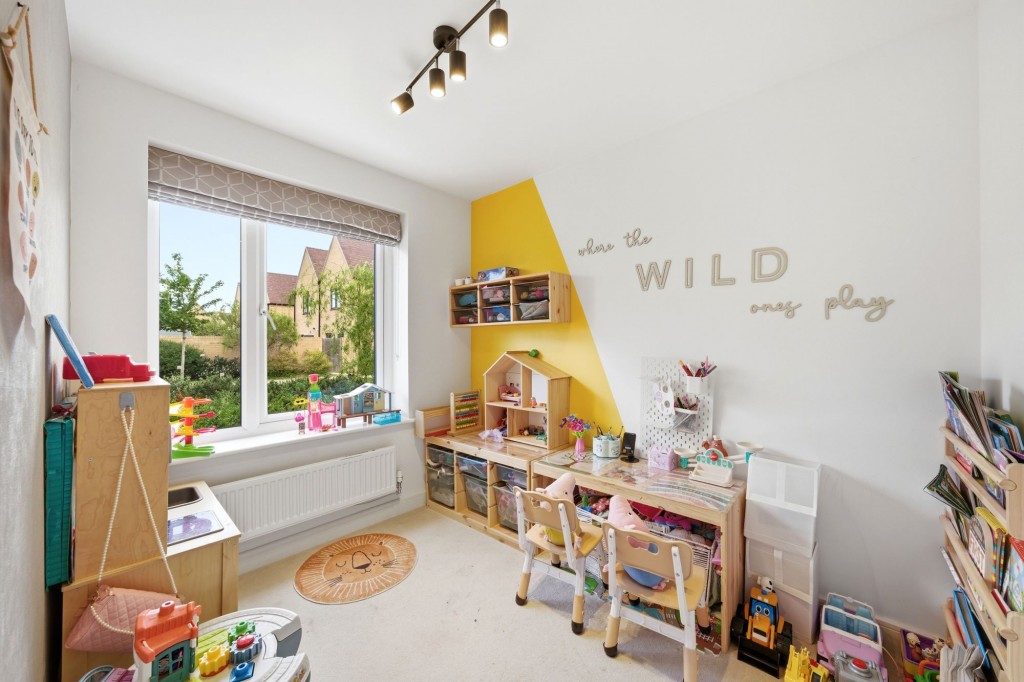 Iceni Walk, Northstowe, CB24