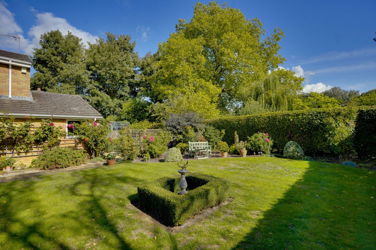 High Street, Stetchworth, CB8