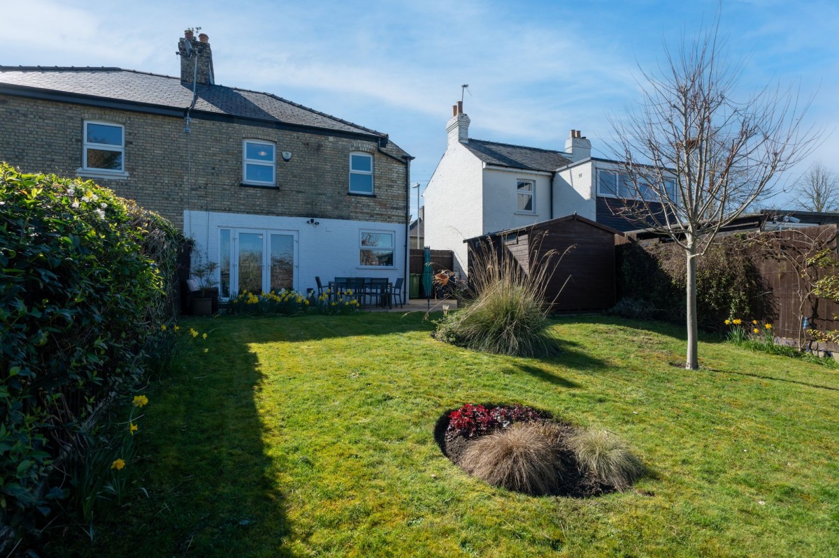 Garlic Row, Cambridge, CB5