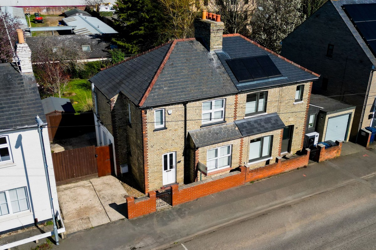 Garlic Row, Cambridge, CB5