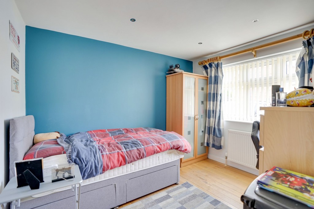 Kings Drive, Newmarket, CB8