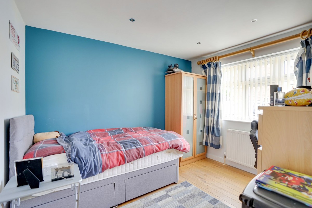 Kings Drive, Newmarket, CB8