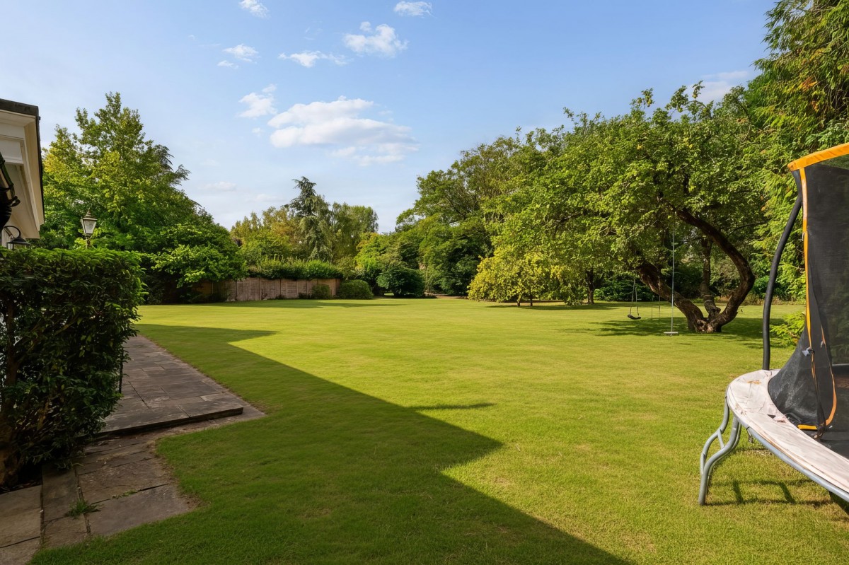 High Street, Sawston, CB22