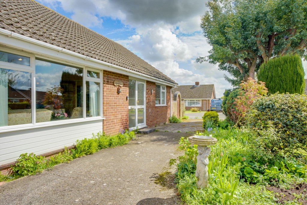 Thorns Close, Wickhambrook, CB8