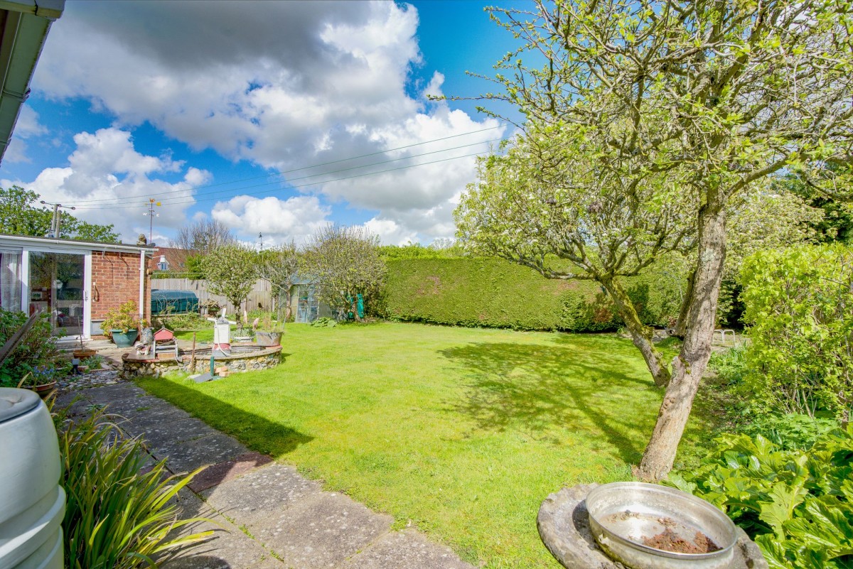 Thorns Close, Wickhambrook, CB8