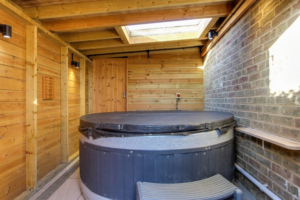 High Road, Guyhirn, PE13