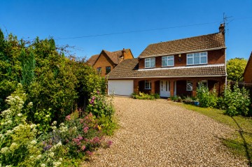 High Road, Elm, PE14