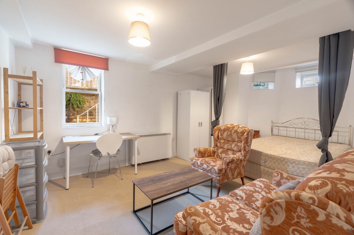 Tenison Road, Cambridge, CB1