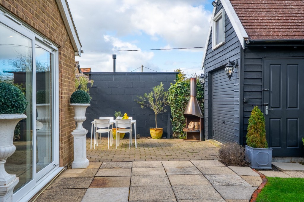 Westley Waterless, Newmarket, CB8