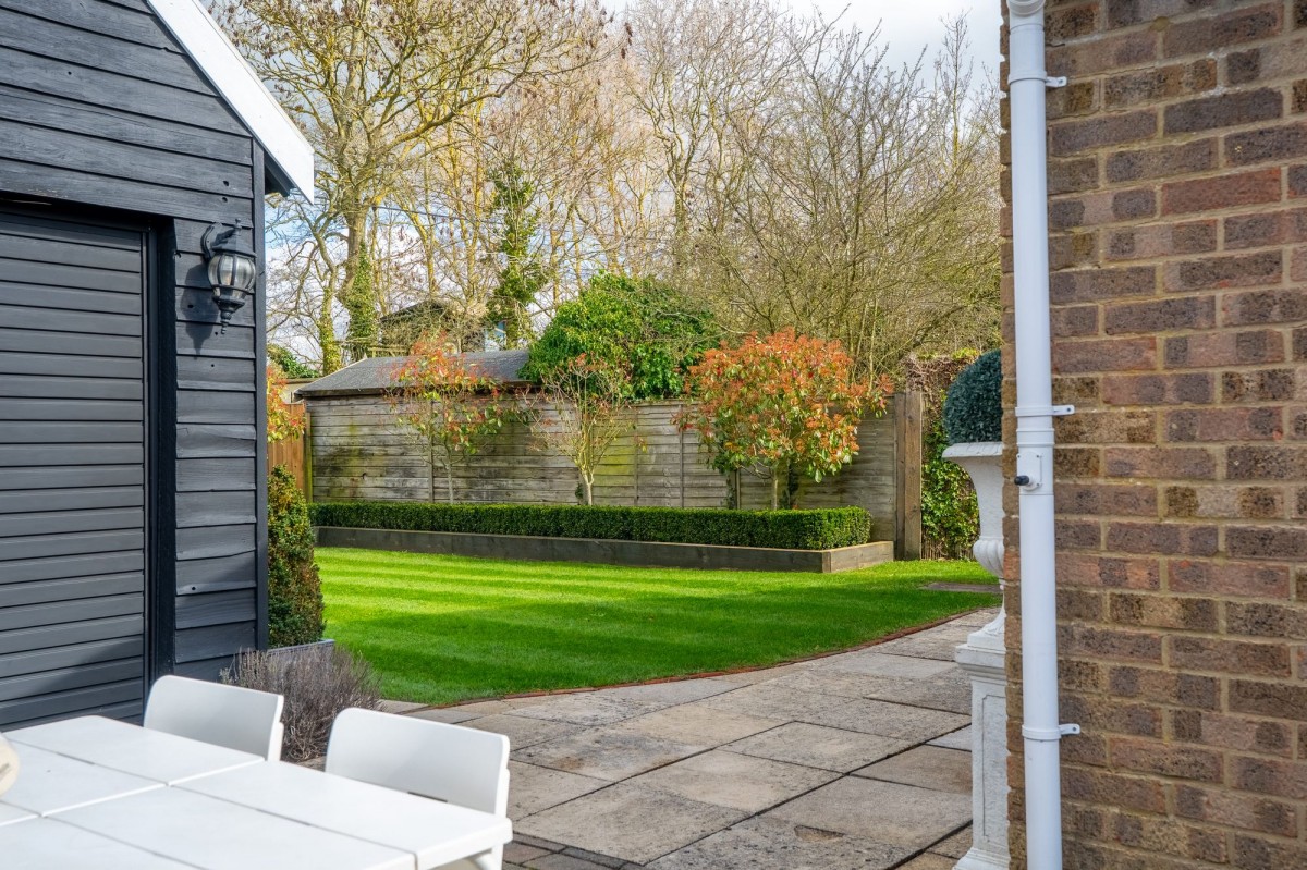 Westley Waterless, Newmarket, CB8