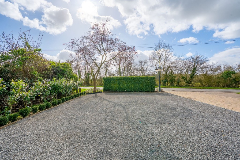 Westley Waterless, Newmarket, CB8