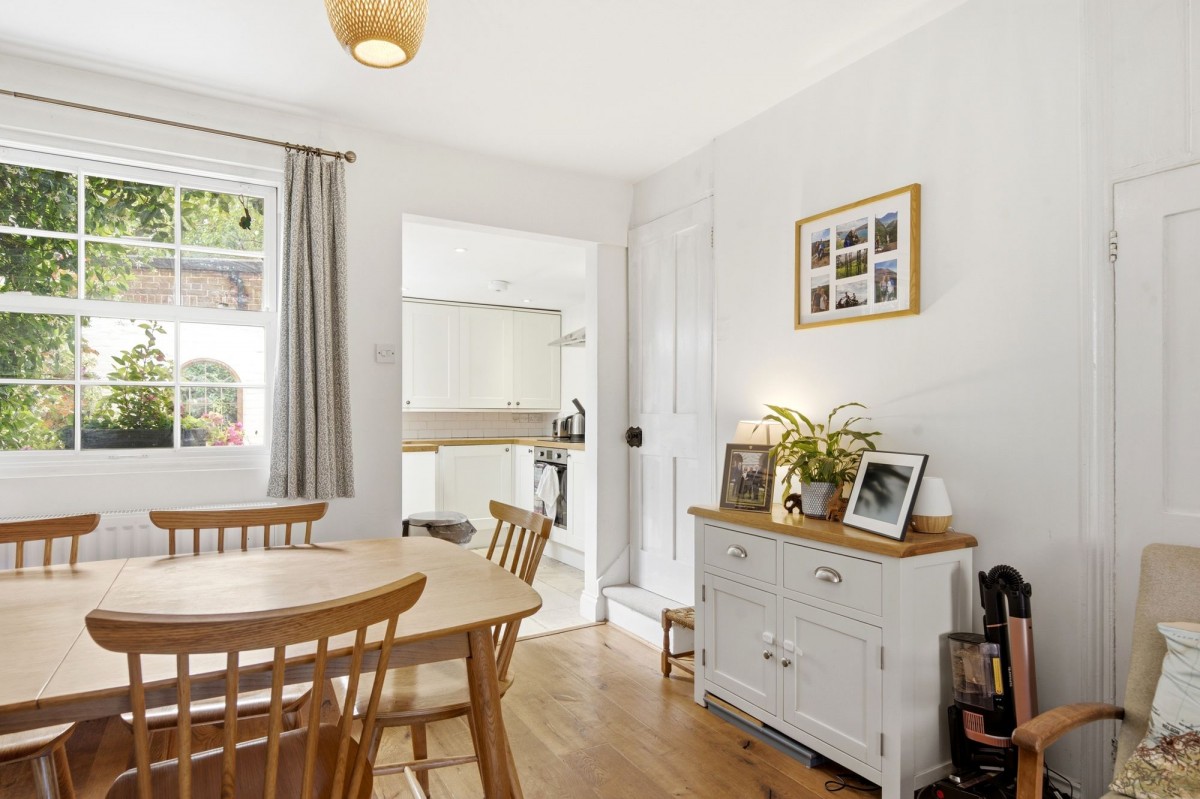 Castle Row, Cambridge, CB3