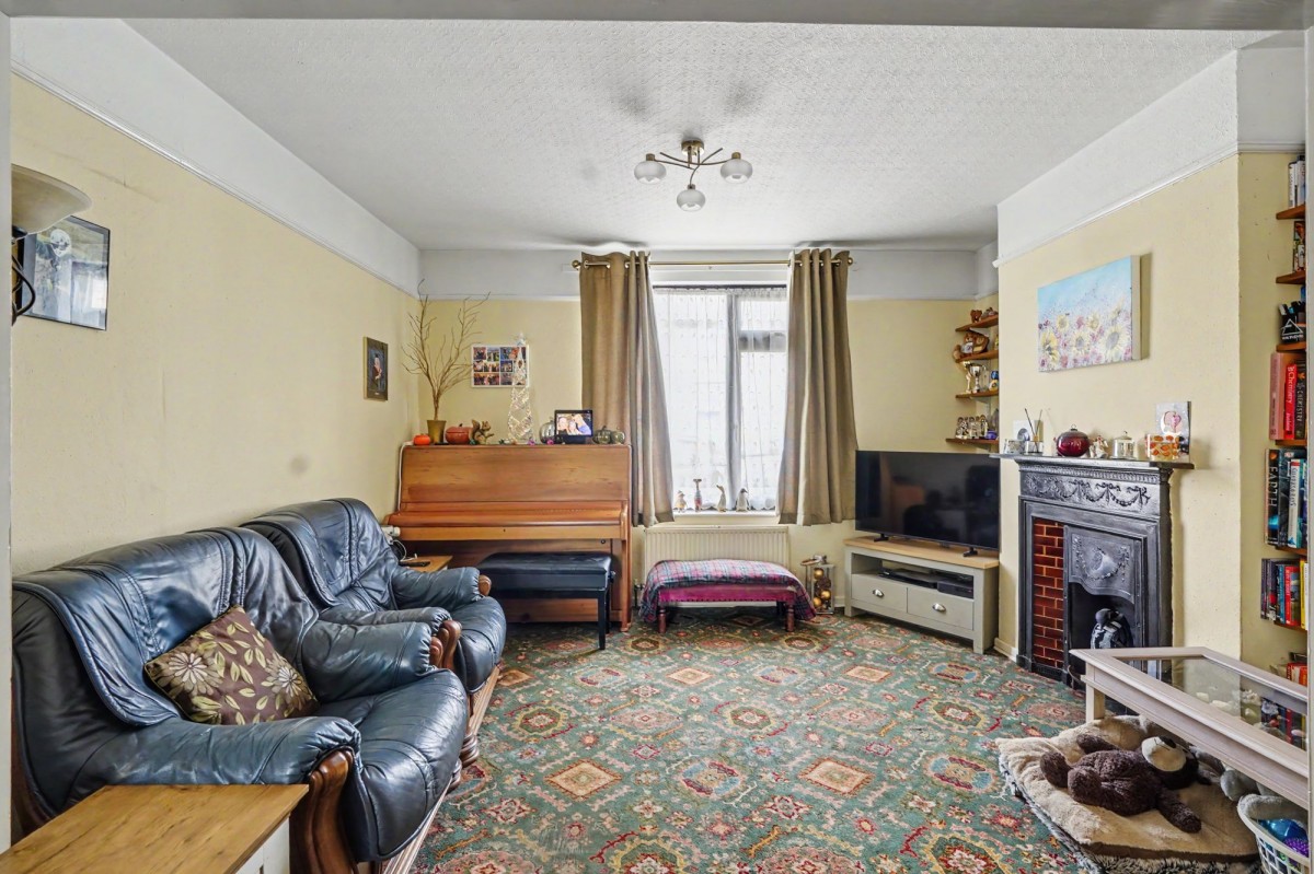 Chiefs Street, Ely, CB6
