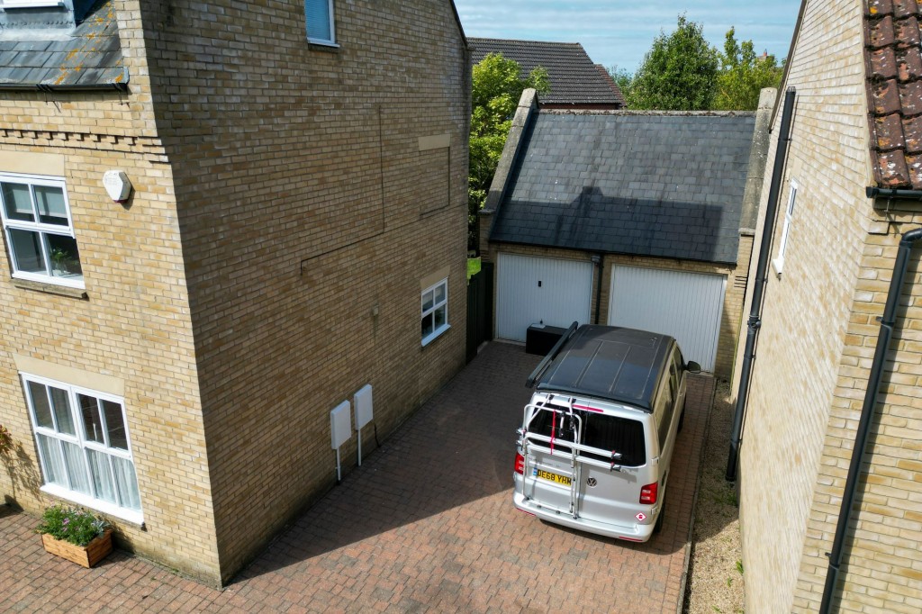 Columbine Road, Ely, CB6