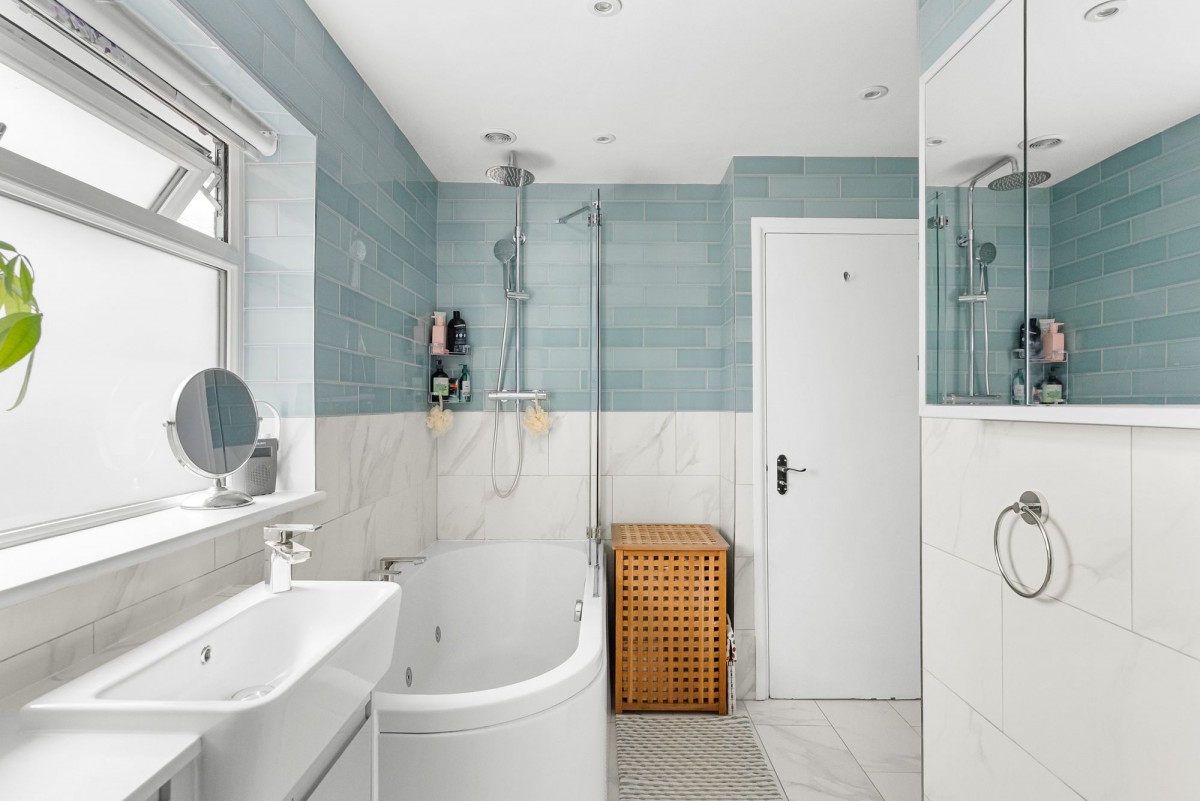 Meadow Road, Great Chesterford, CB10